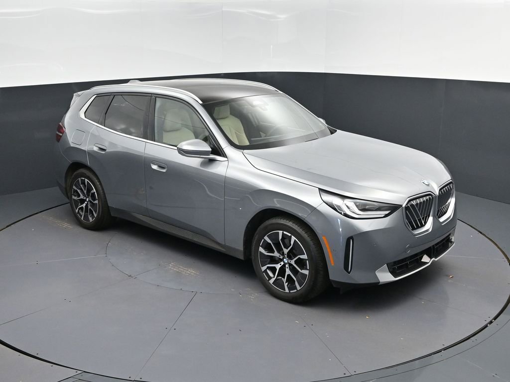 Certified 2025 BMW X3 xDrive30i w/ Convenience Package image 36
