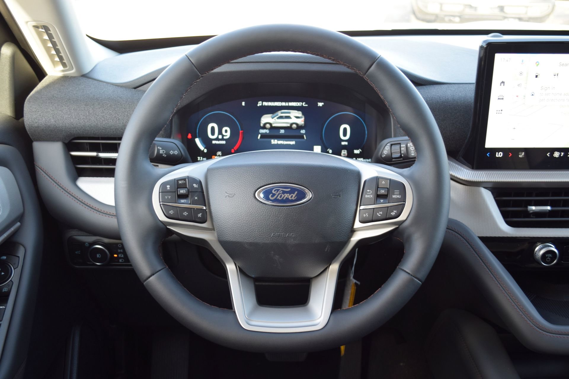 New 2026 Ford Explorer Active w/ Active Comfort Package image 8