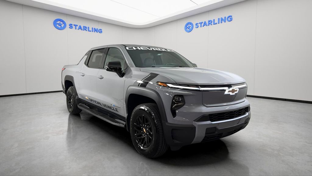 Certified 2025 Chevrolet Silverado EV LT image 11