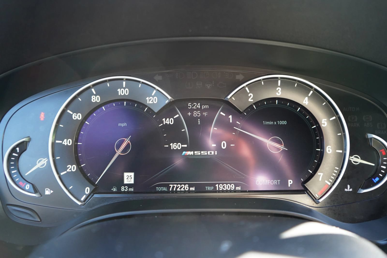 Used 2018 BMW M550i xDrive AWD/4WD image 10