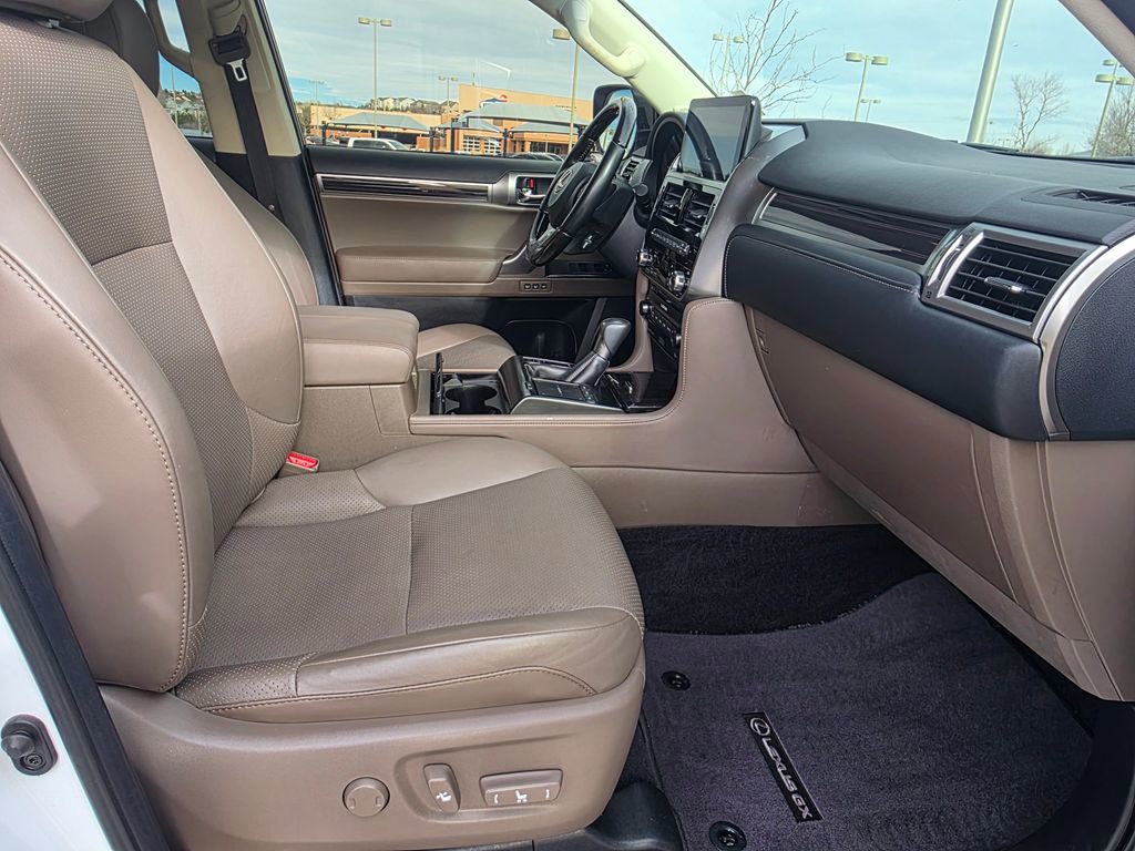 Used 2022 Lexus GX 460 Luxury image 30