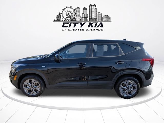 Certified 2026 Kia Seltos LX FWD image 3