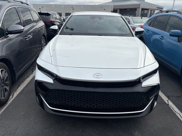 Used 2023 Toyota Crown XLE image 2