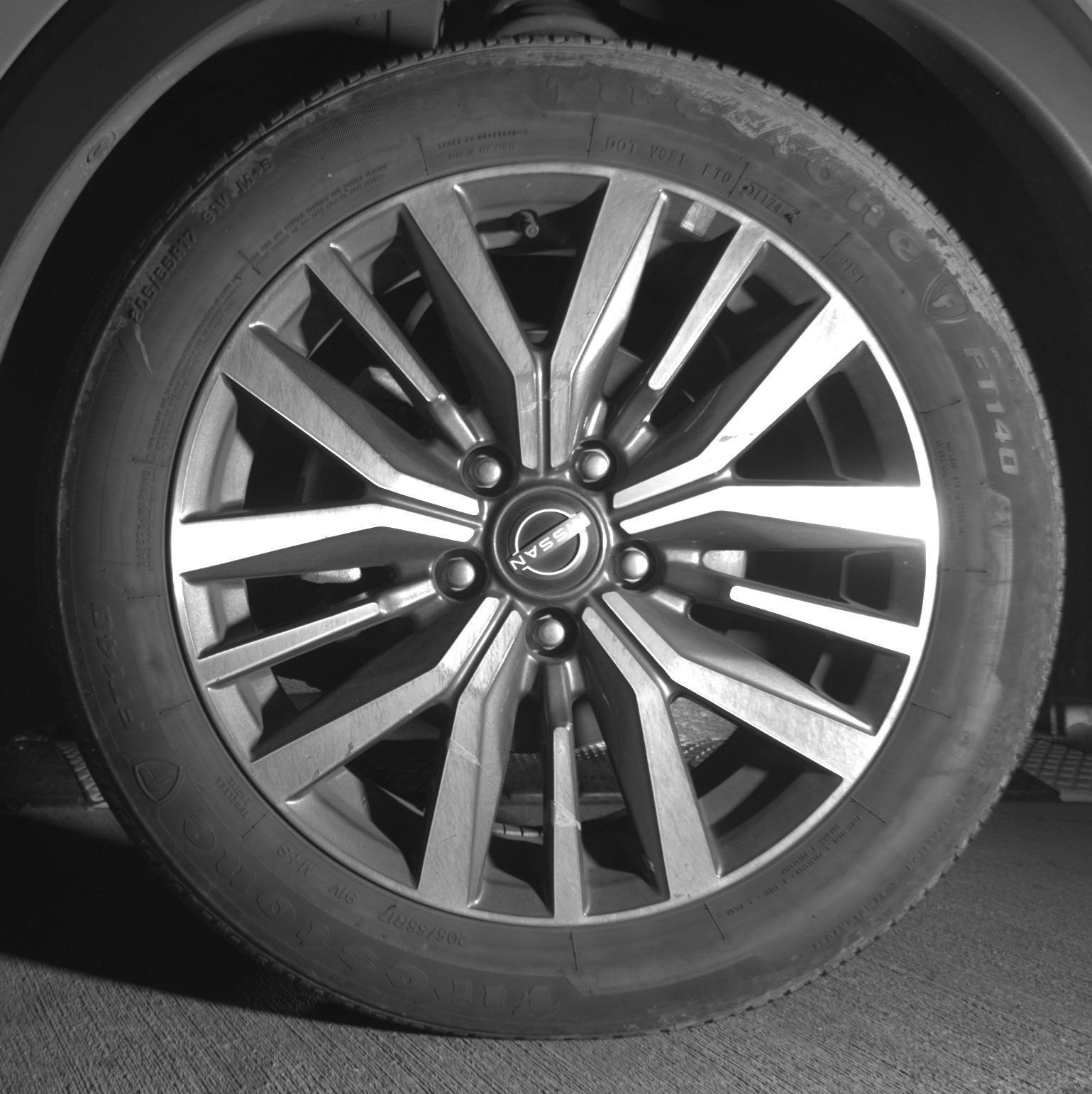 Used 2024 Nissan Kicks SV FWD image 15