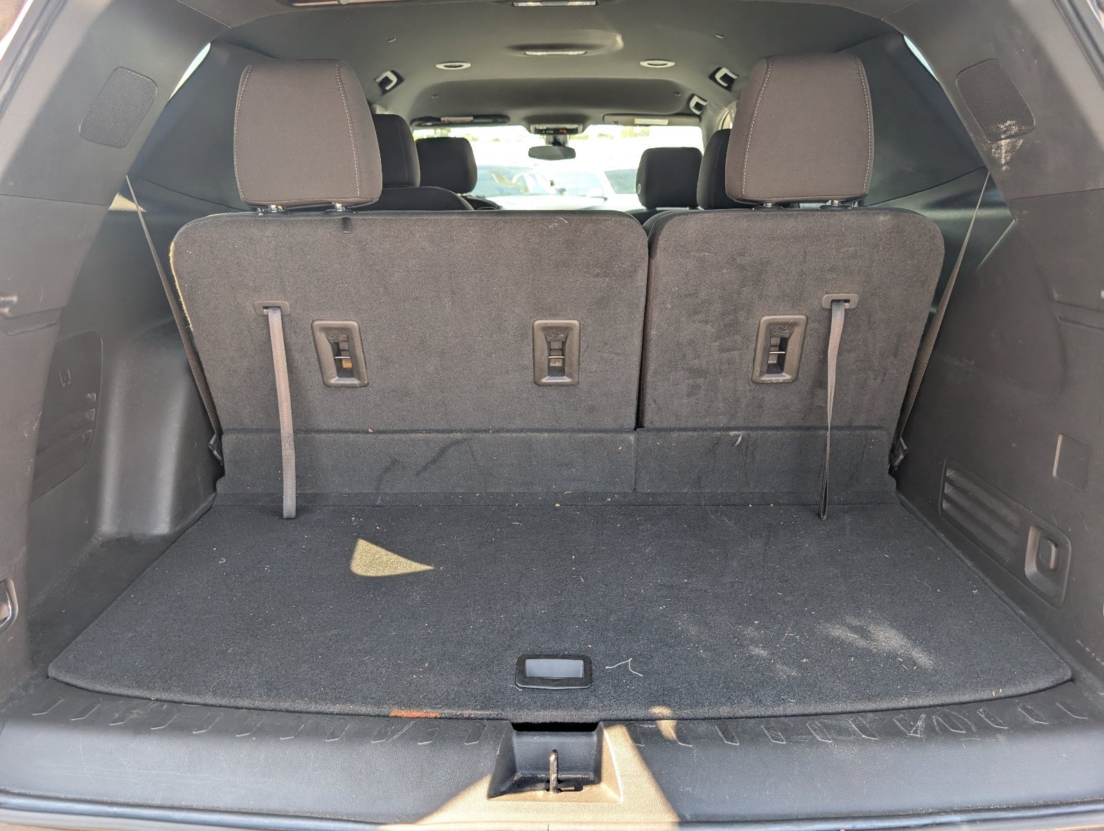 Used 2023 Chevrolet Traverse LT FWD image 5