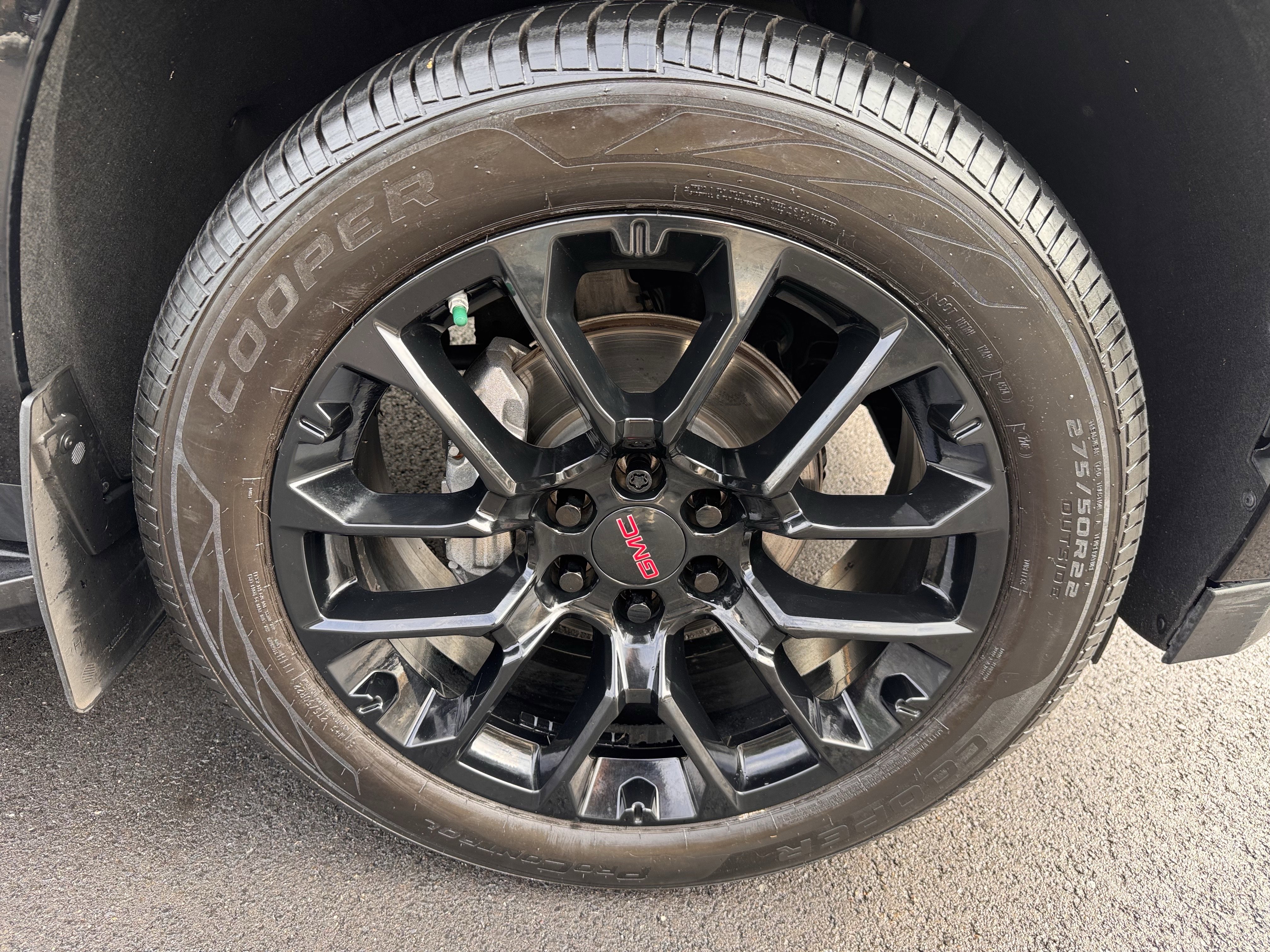Used 2022 GMC Yukon SLE w/ Max Trailering Package image 27
