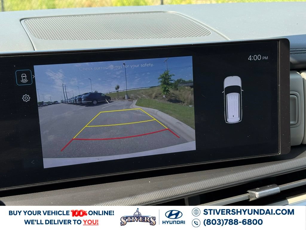 Used 2024 Hyundai Santa Fe SEL FWD image 3