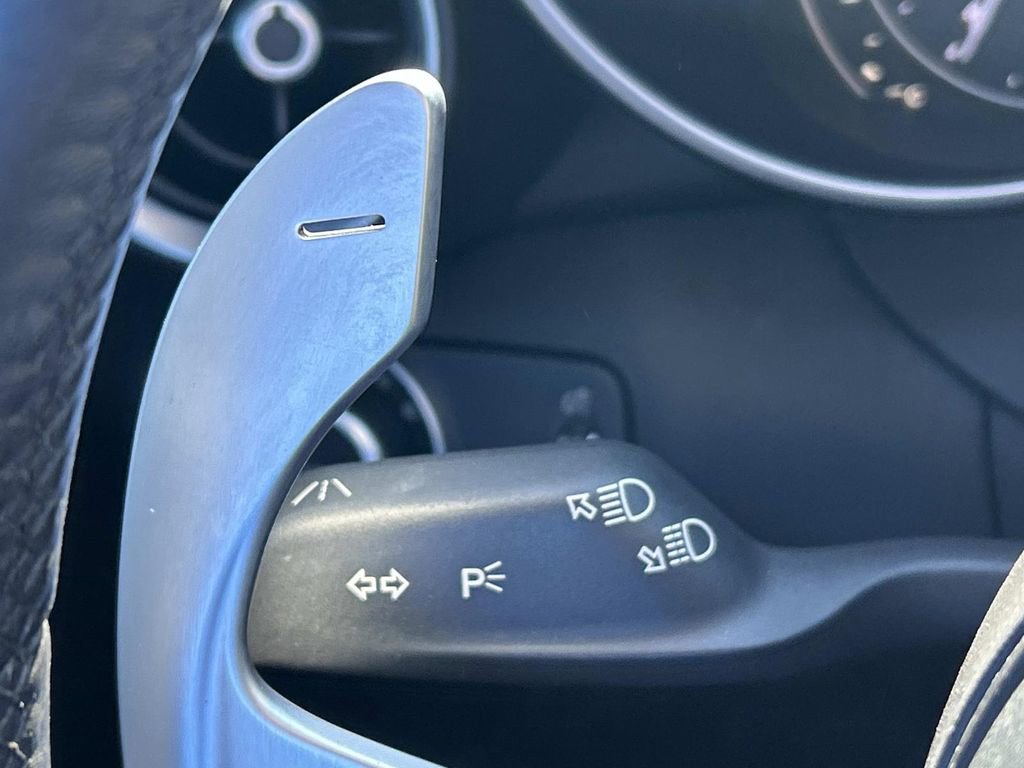 Used 2022 Alfa Romeo Giulia Veloce image 31