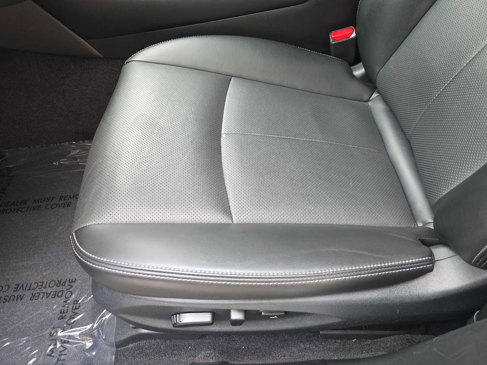 Used 2023 INFINITI Q50 Luxe w/ Cargo Package RWD image 16