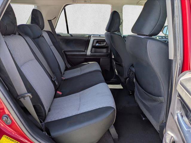 Certified 2018 Toyota 4Runner SR5 AWD/4WD image 20