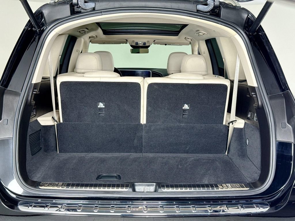 Used 2023 Mercedes-Benz GLS 450 4MATIC image 25