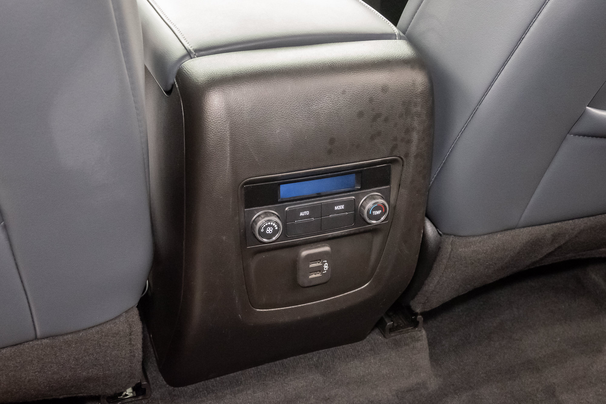Used 2024 Buick Enclave Essence w/ Experience Buick Package AWD/4WD image 26
