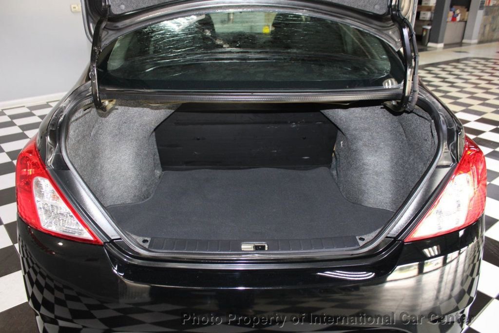 Used 2018 Nissan Versa S Plus image 20