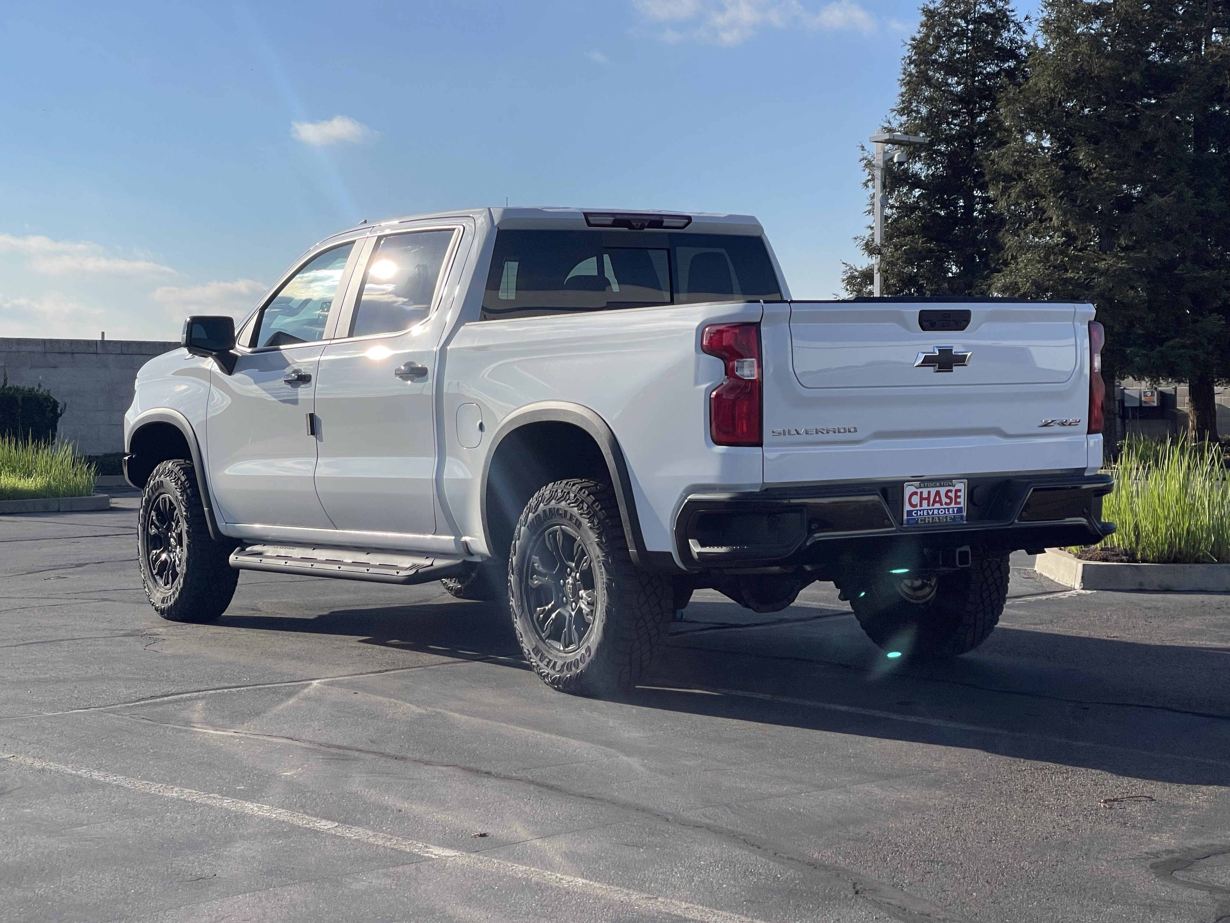 New 2026 Chevrolet Silverado 1500 ZR2 image 6