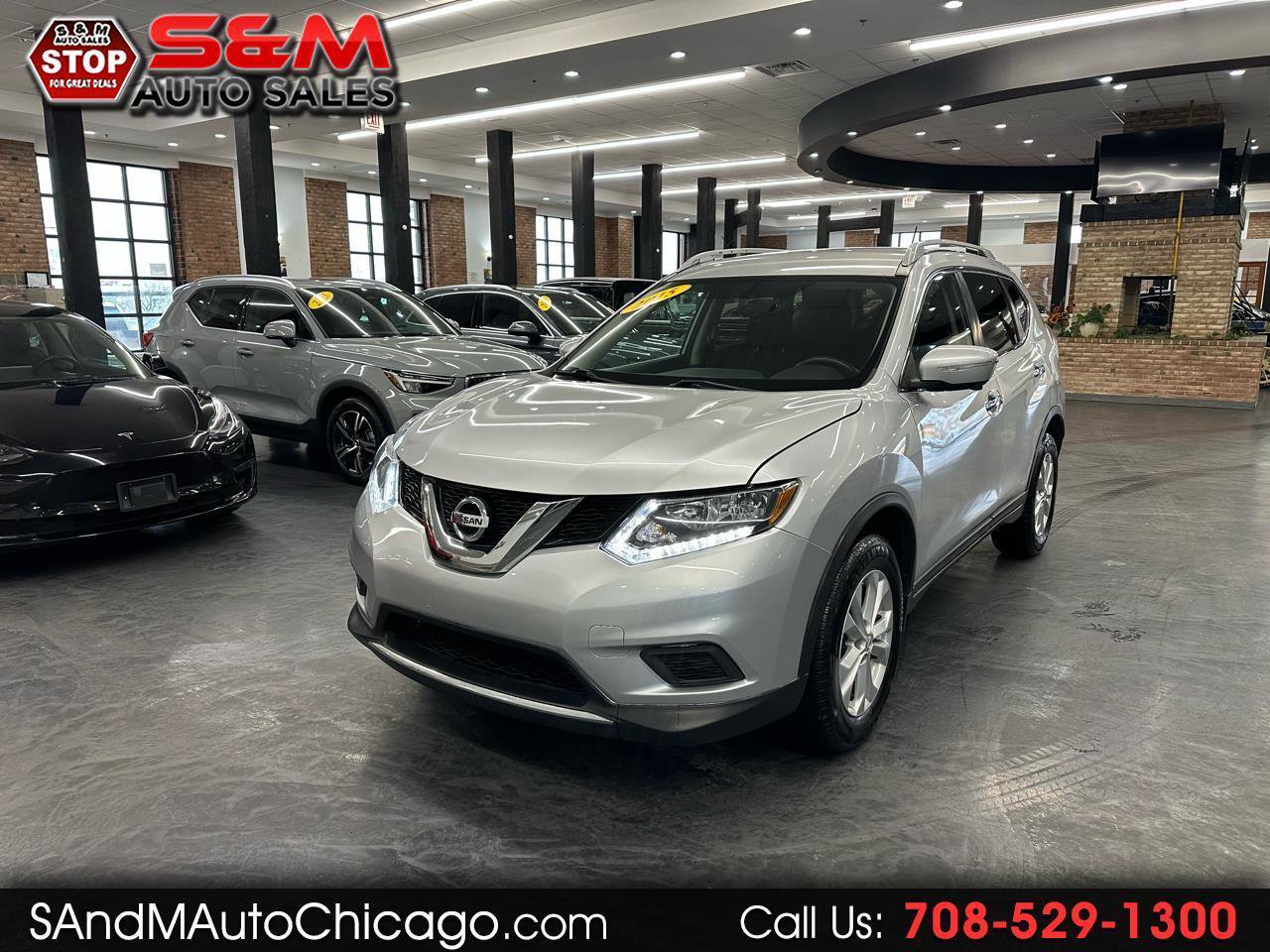 Used 2015 Nissan Rogue SV w/ SV Premium Package image 1