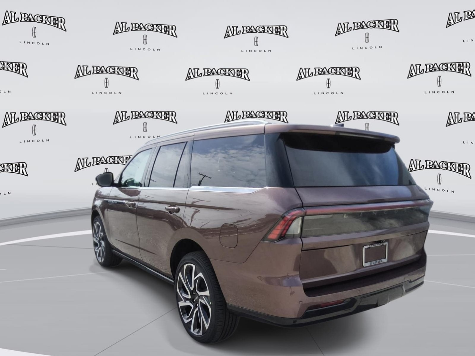 New 2027 Lincoln Navigator Black Label AWD/4WD image 3