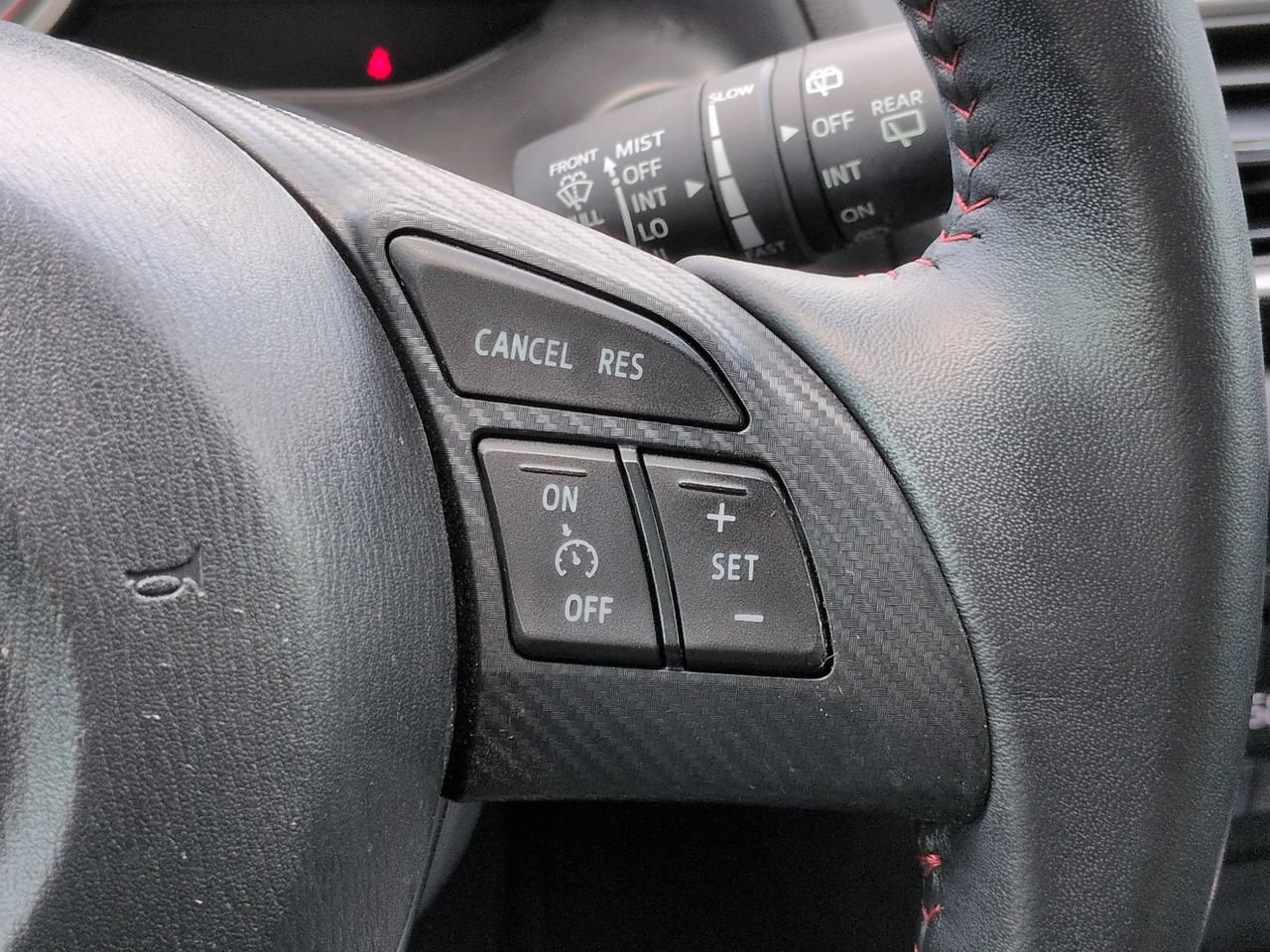 Used 2015 MAZDA MAZDA3 i Grand Touring FWD image 27