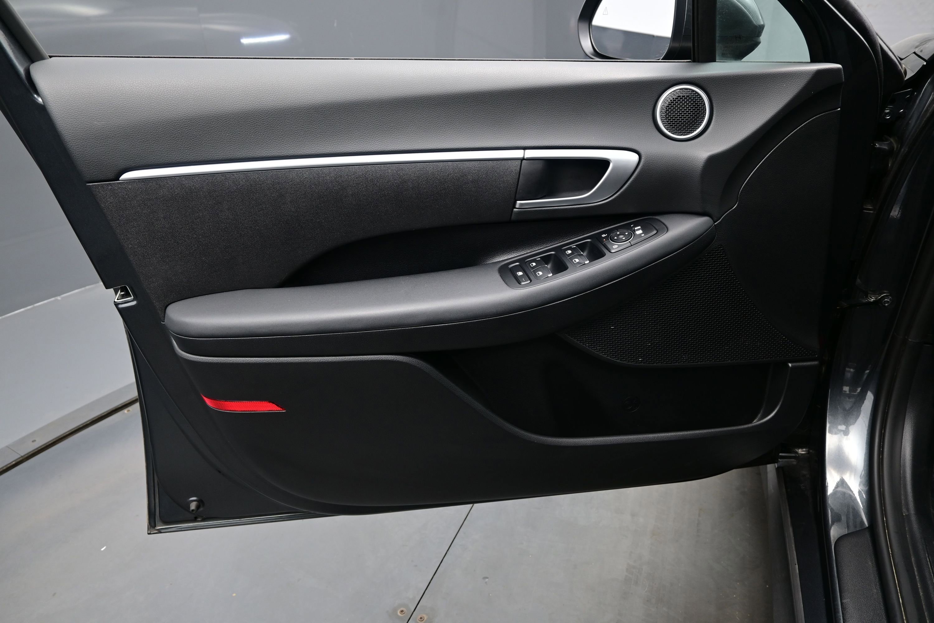 Certified 2026 Hyundai Sonata SE image 9