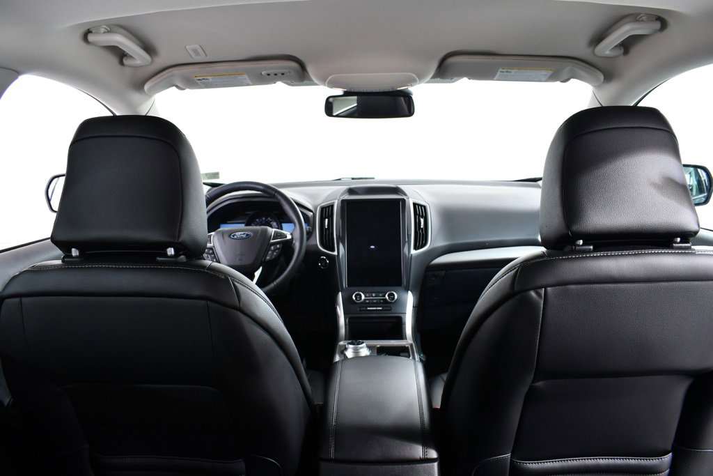 Used 2024 Ford Edge SEL w/ Convenience Package image 17
