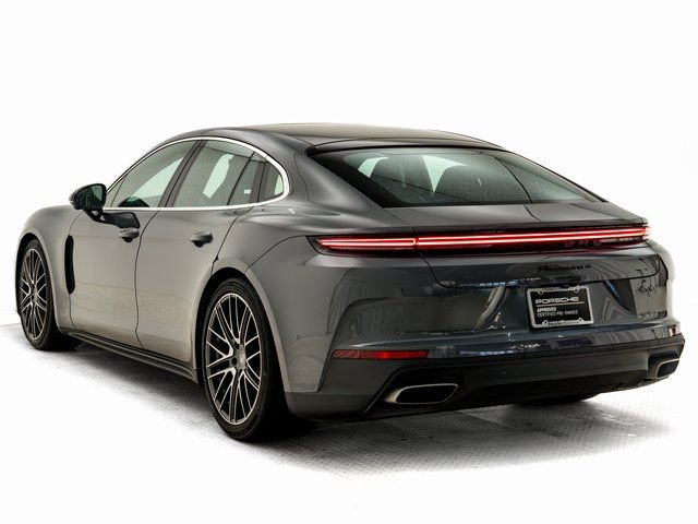 Certified 2025 Porsche Panamera 4 image 3