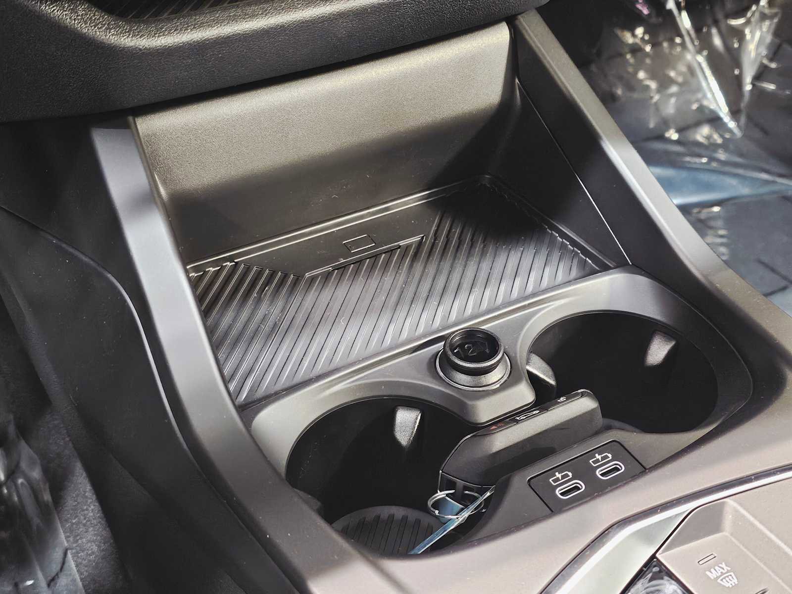 New 2025 BMW 228i xDrive w/ Technology Package AWD/4WD image 19