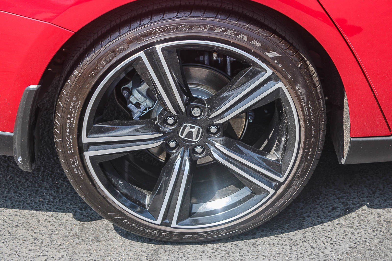Certified 2025 Honda Accord Sport image 11