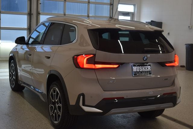 New 2026 BMW X1 xDrive28i w/ Technology Package AWD/4WD image 10