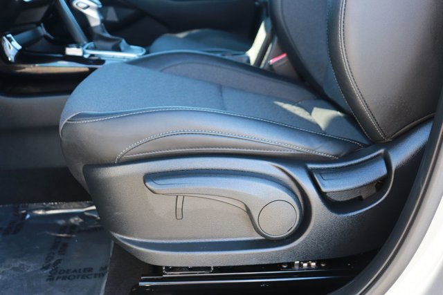 Used 2025 Kia Seltos S image 9