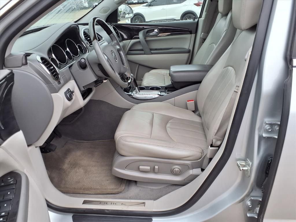 Used 2015 Buick Enclave Leather image 13