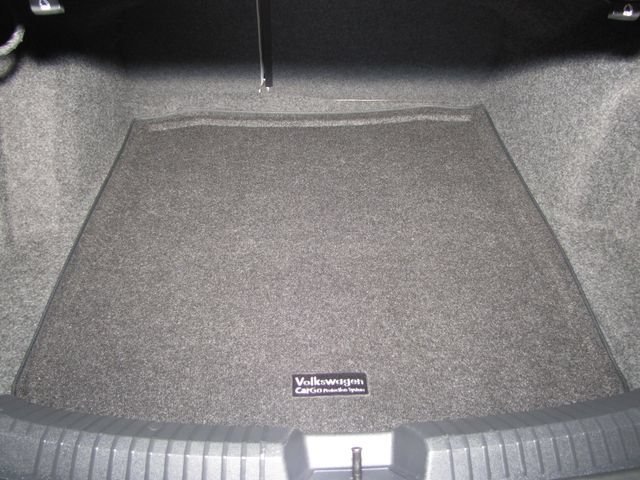 Used 2025 Volkswagen Jetta SE FWD image 17