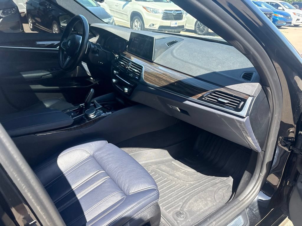 Used 2020 BMW M550i xDrive AWD/4WD image 26