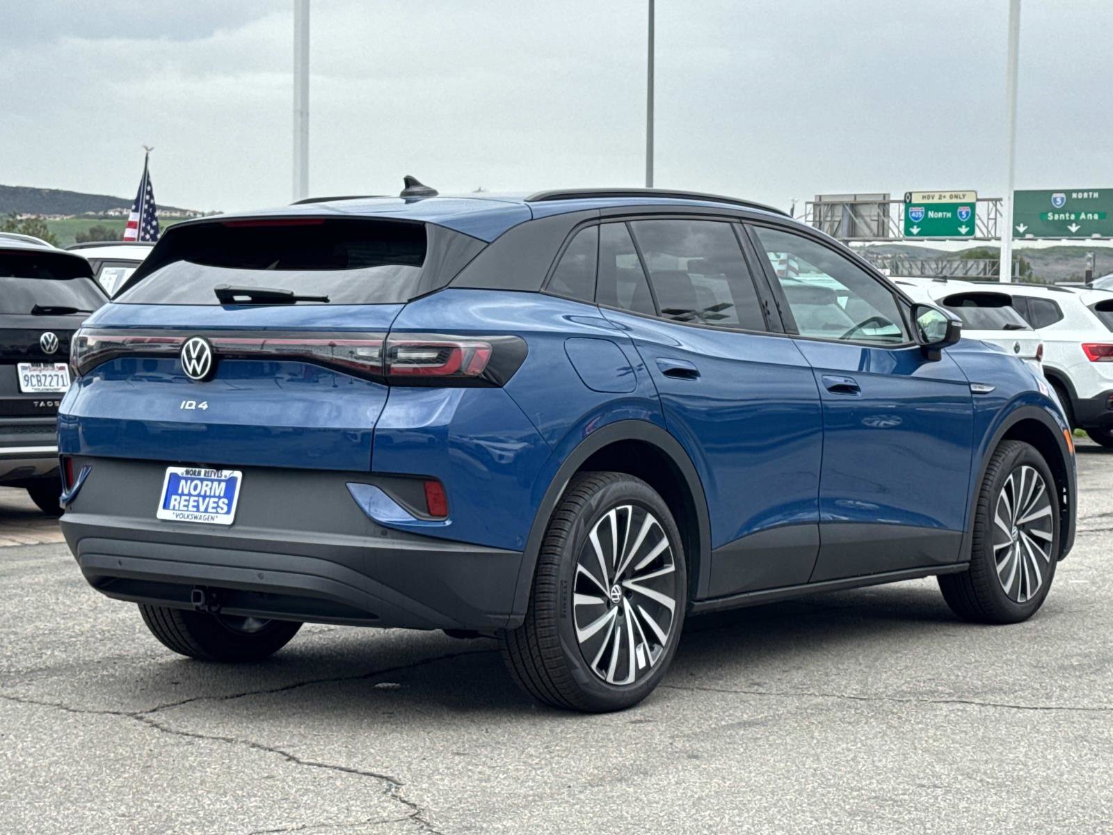 New 2025 Volkswagen ID.4 Pro image 5