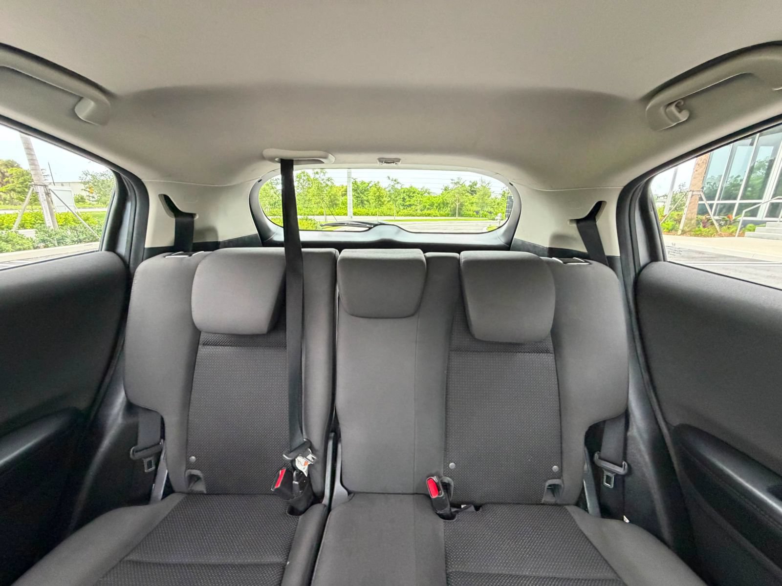 Used 2022 Honda HR-V EX image 16