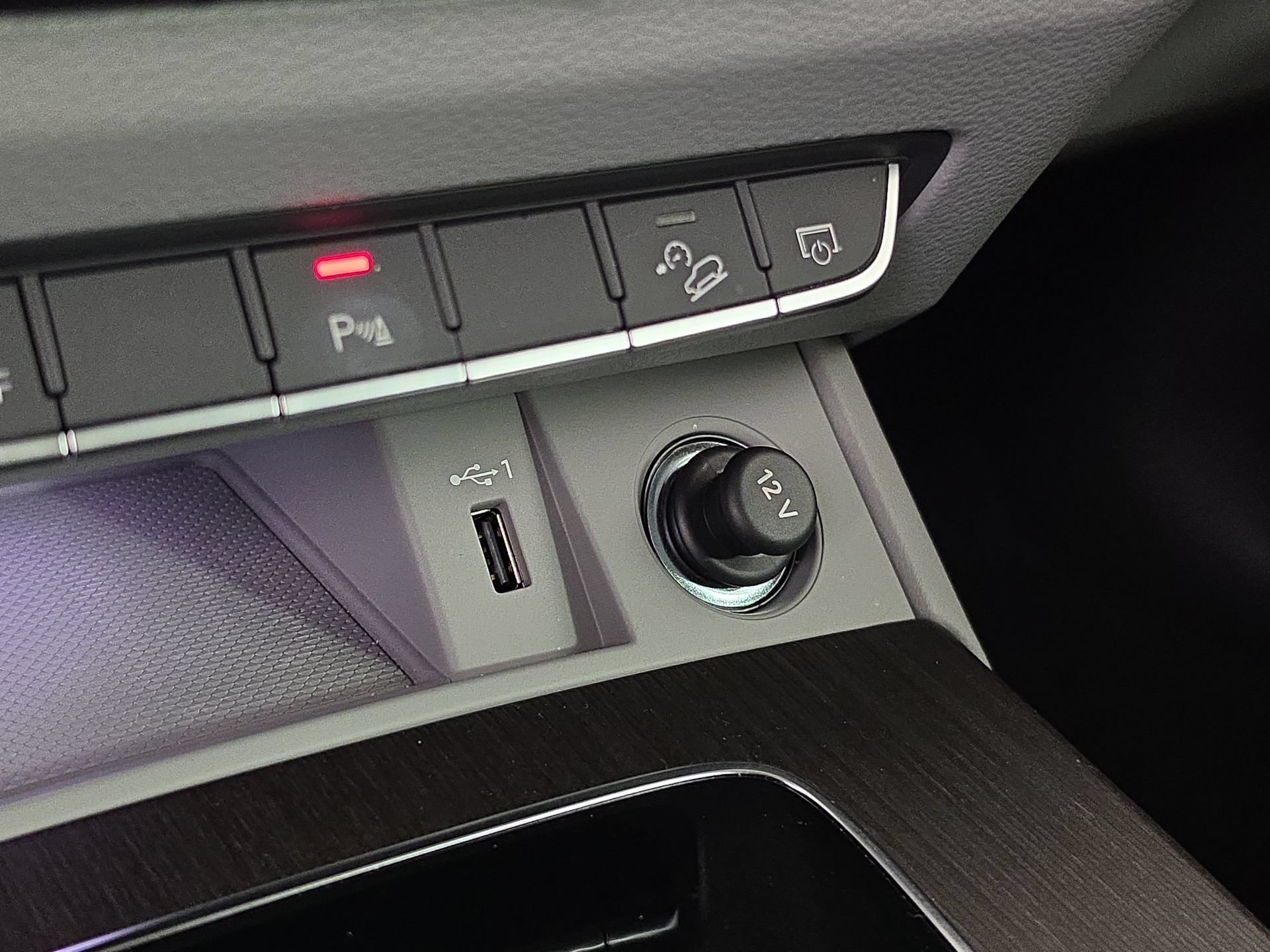Certified 2023 Audi Q5 2.0T Premium Plus AWD/4WD image 32