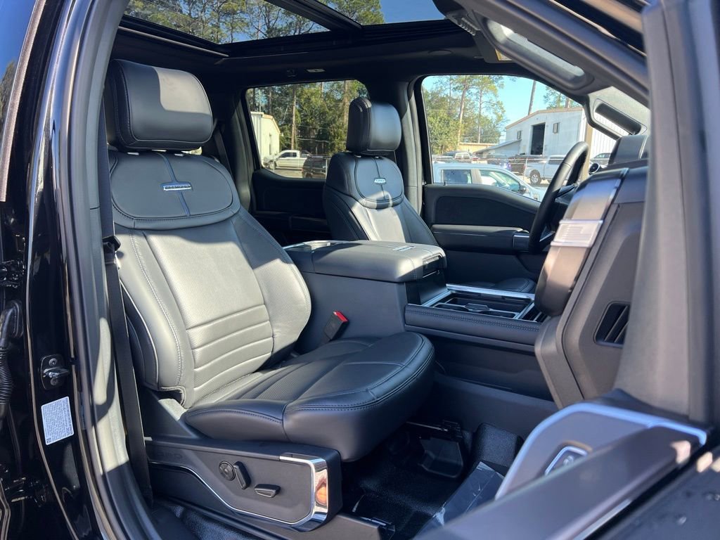 New 2026 Ford F250 Platinum image 18