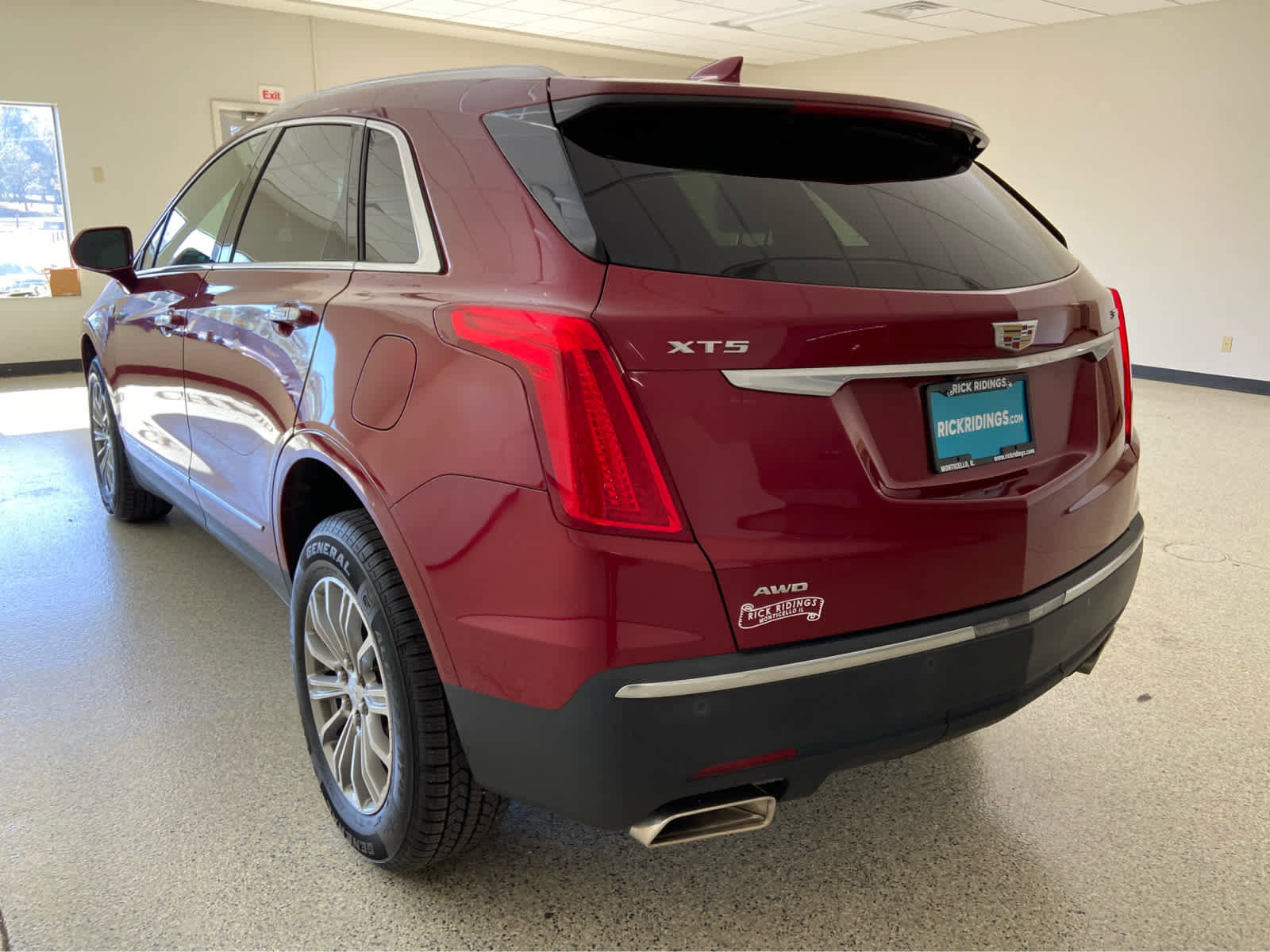 Used 2019 Cadillac XT5 Luxury image 11