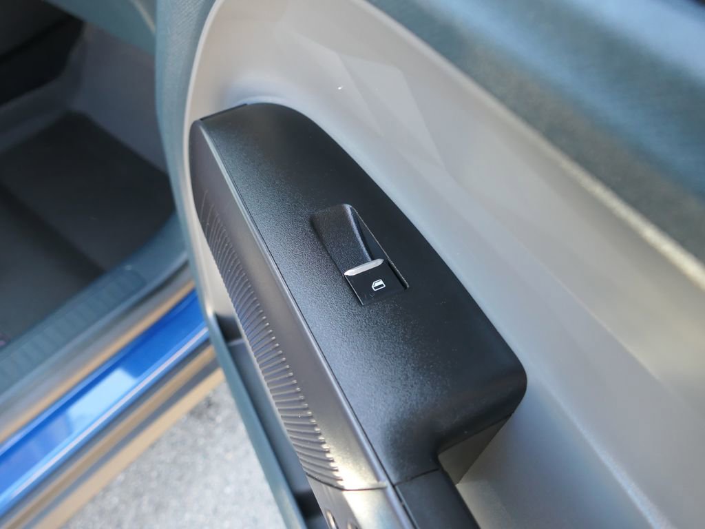 Used 2024 Ford Maverick XL image 24