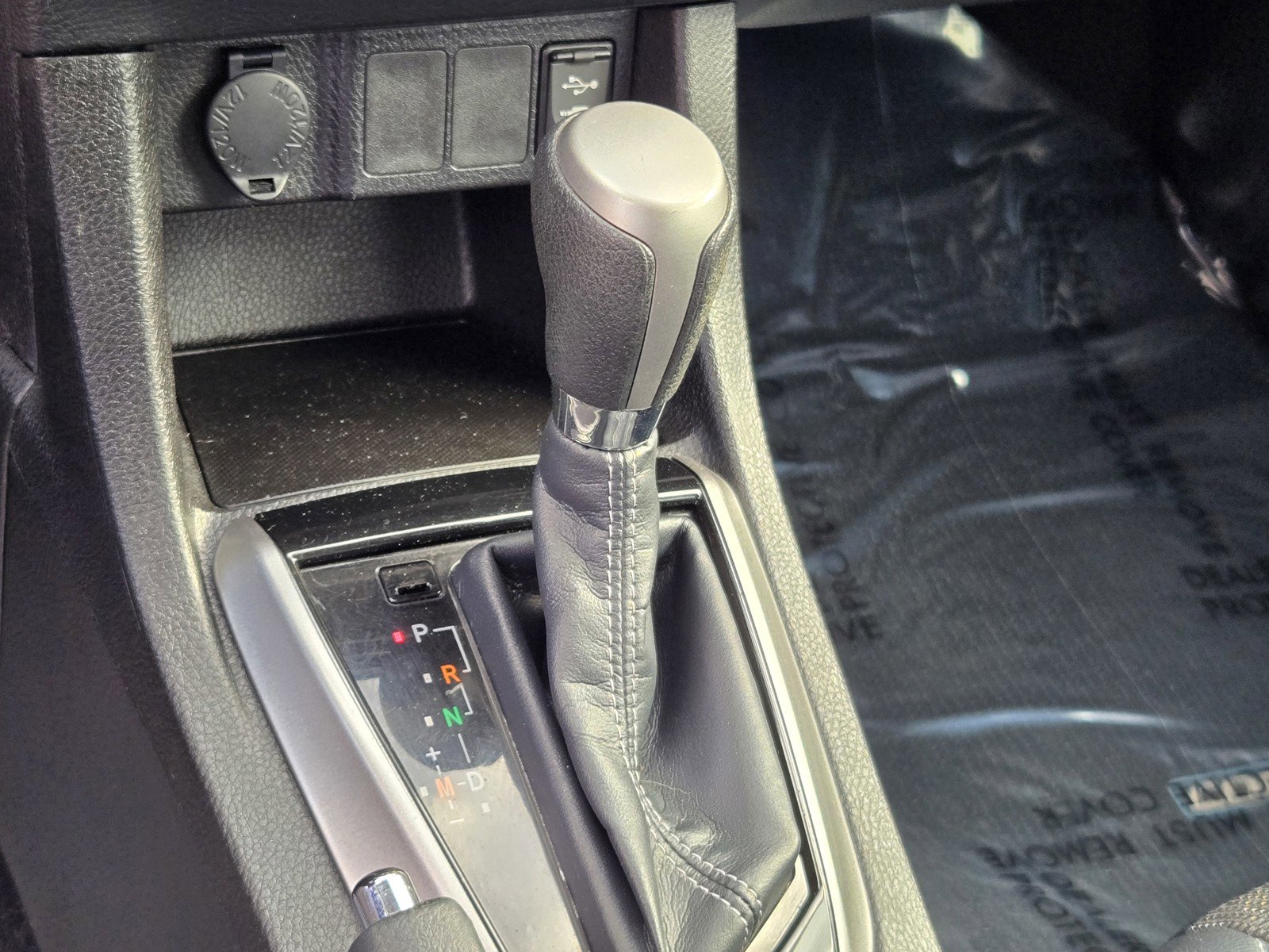 Used 2015 Toyota Corolla S w/ Driver Convenience Package image 20