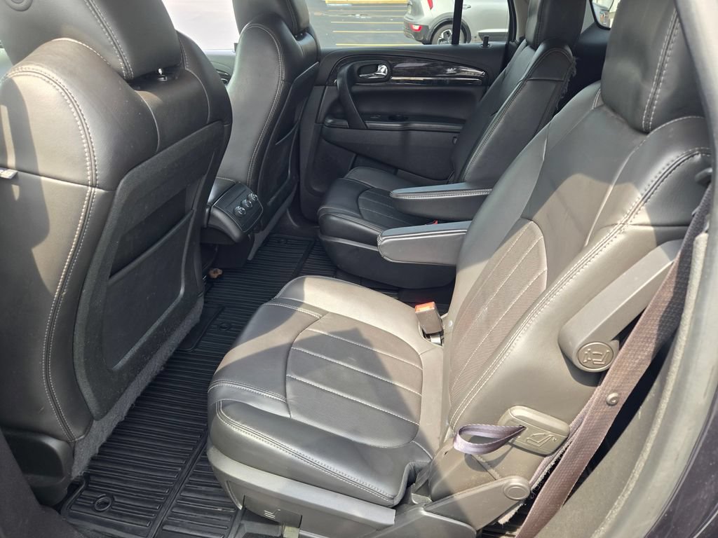Used 2015 Buick Enclave Leather FWD image 28