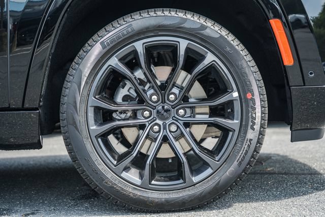 New 2026 Jeep Grand Wagoneer Summit AWD/4WD image 27