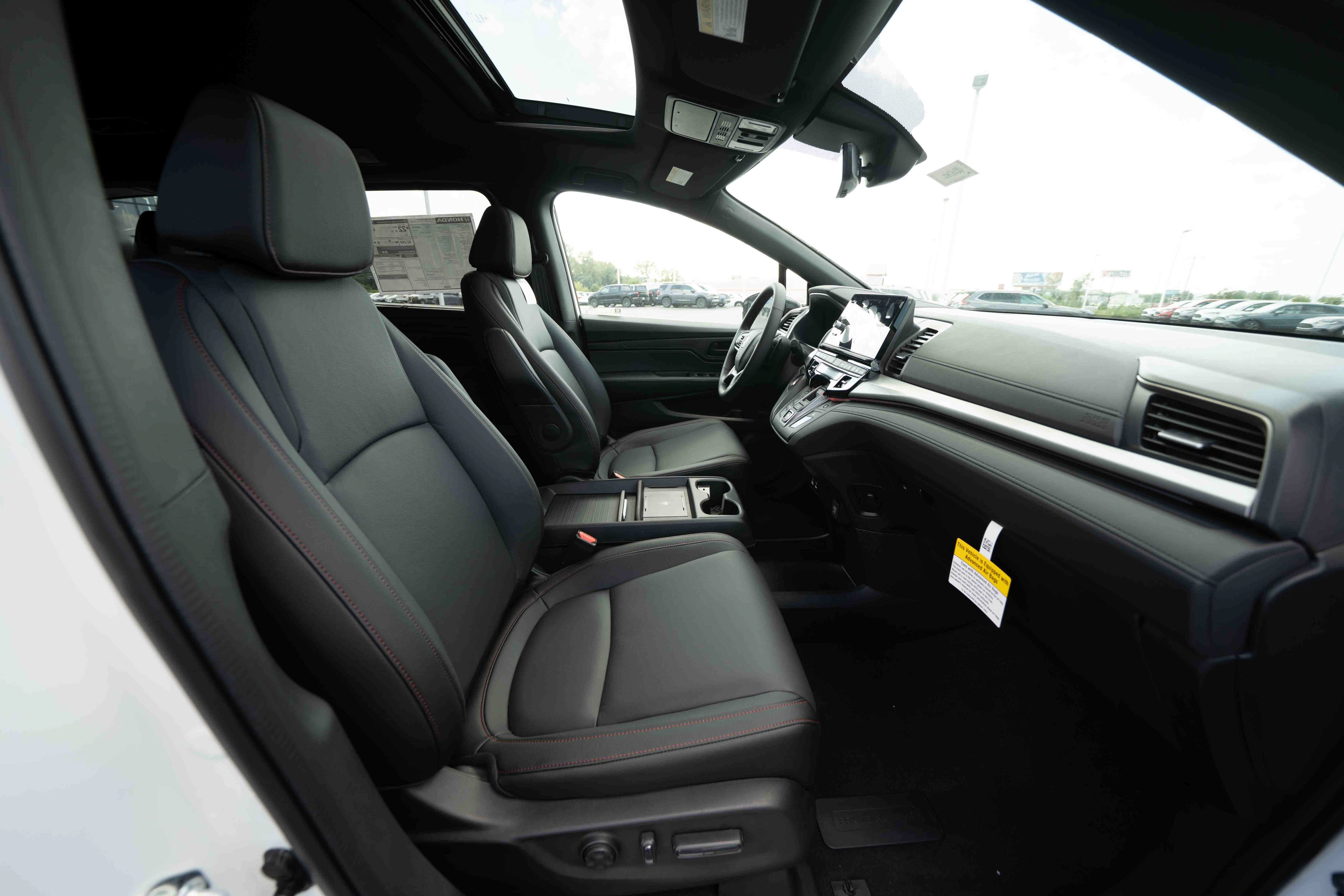 New 2026 Honda Odyssey Sport-L image 27