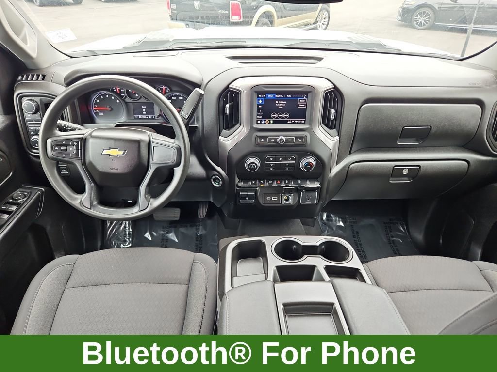 Used 2024 Chevrolet Silverado 2500 Custom w/ Custom Value Package image 9