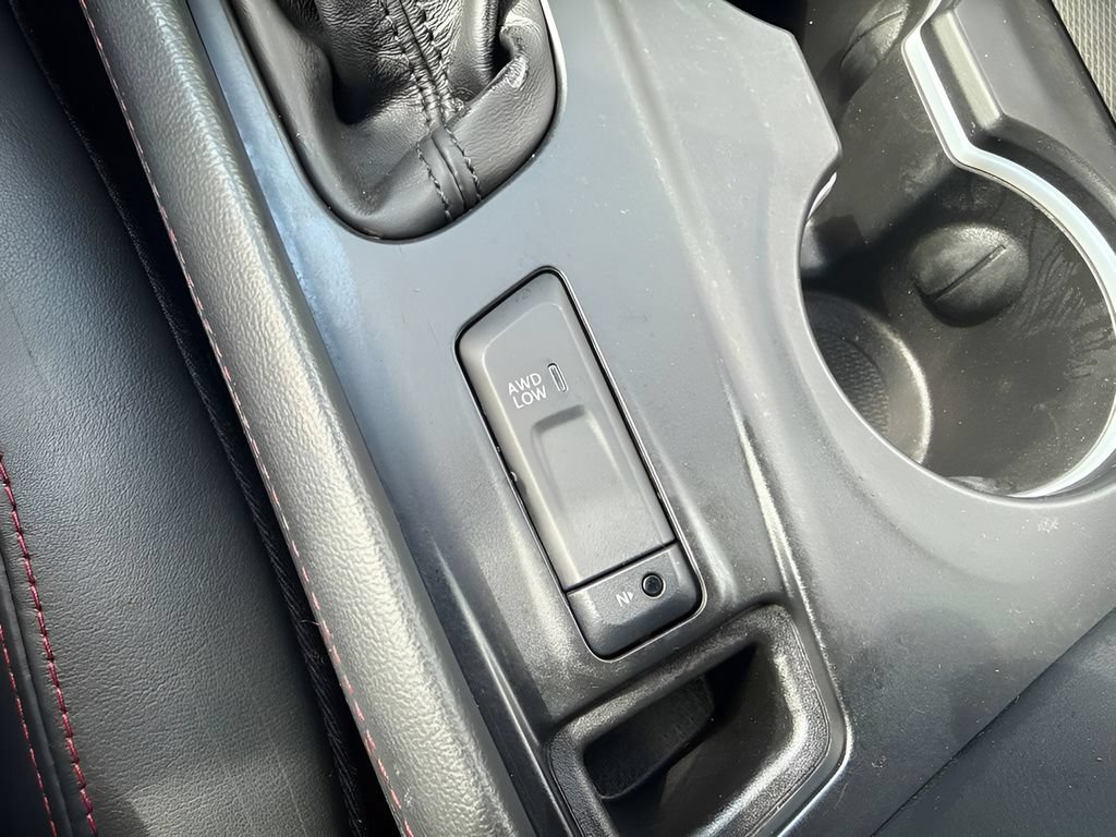 Used 2025 Dodge Durango R/T AWD/4WD image 15