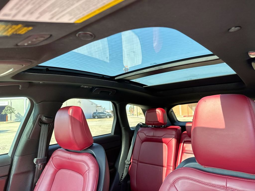 Used 2023 Lincoln Corsair Reserve w/ Equipment Group 202A image 20