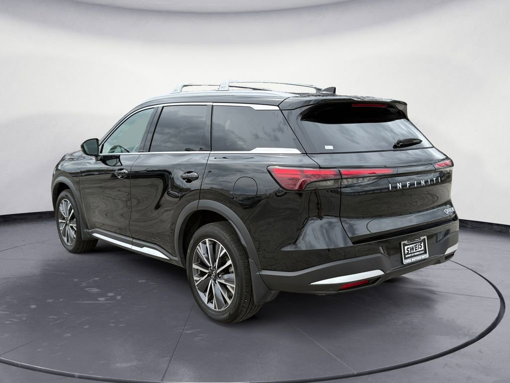 Certified 2026 INFINITI QX60 Luxe w/ Family Package AWD/4WD image 17