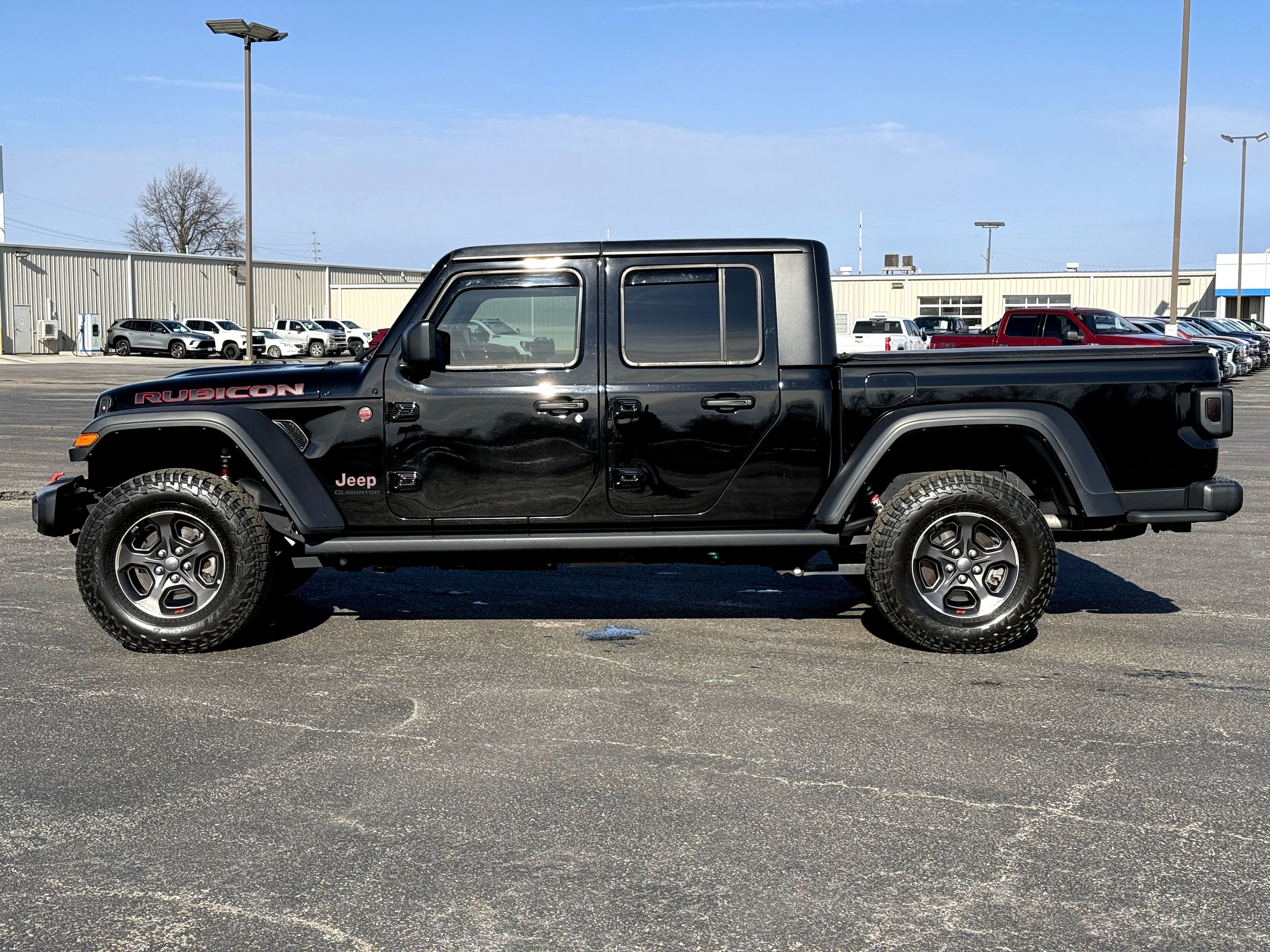 Used 2022 Jeep Gladiator Rubicon w/ Cold Weather Group image 7