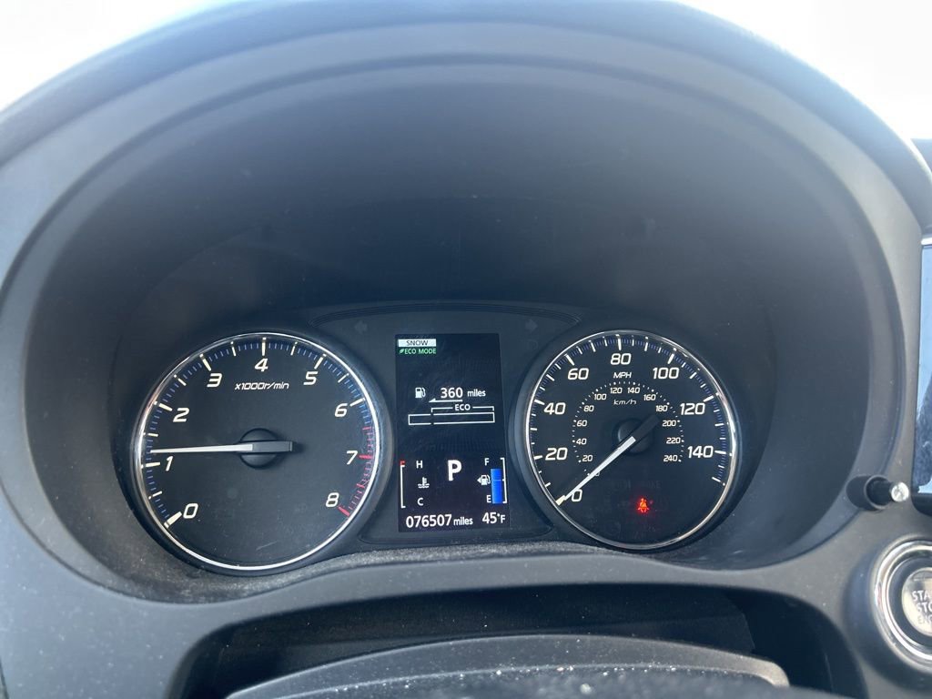 Used 2020 Mitsubishi Outlander SE image 23