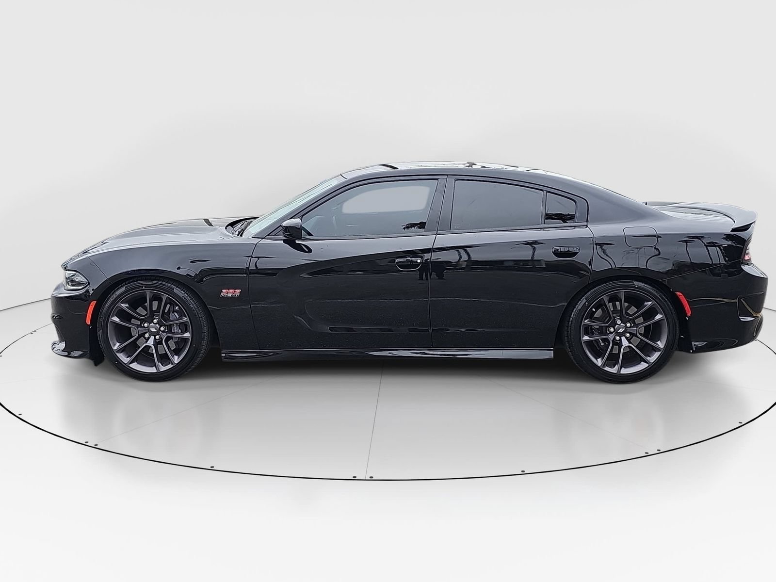 Used 2022 Dodge Charger Scat Pack w/ Plus Group RWD image 8