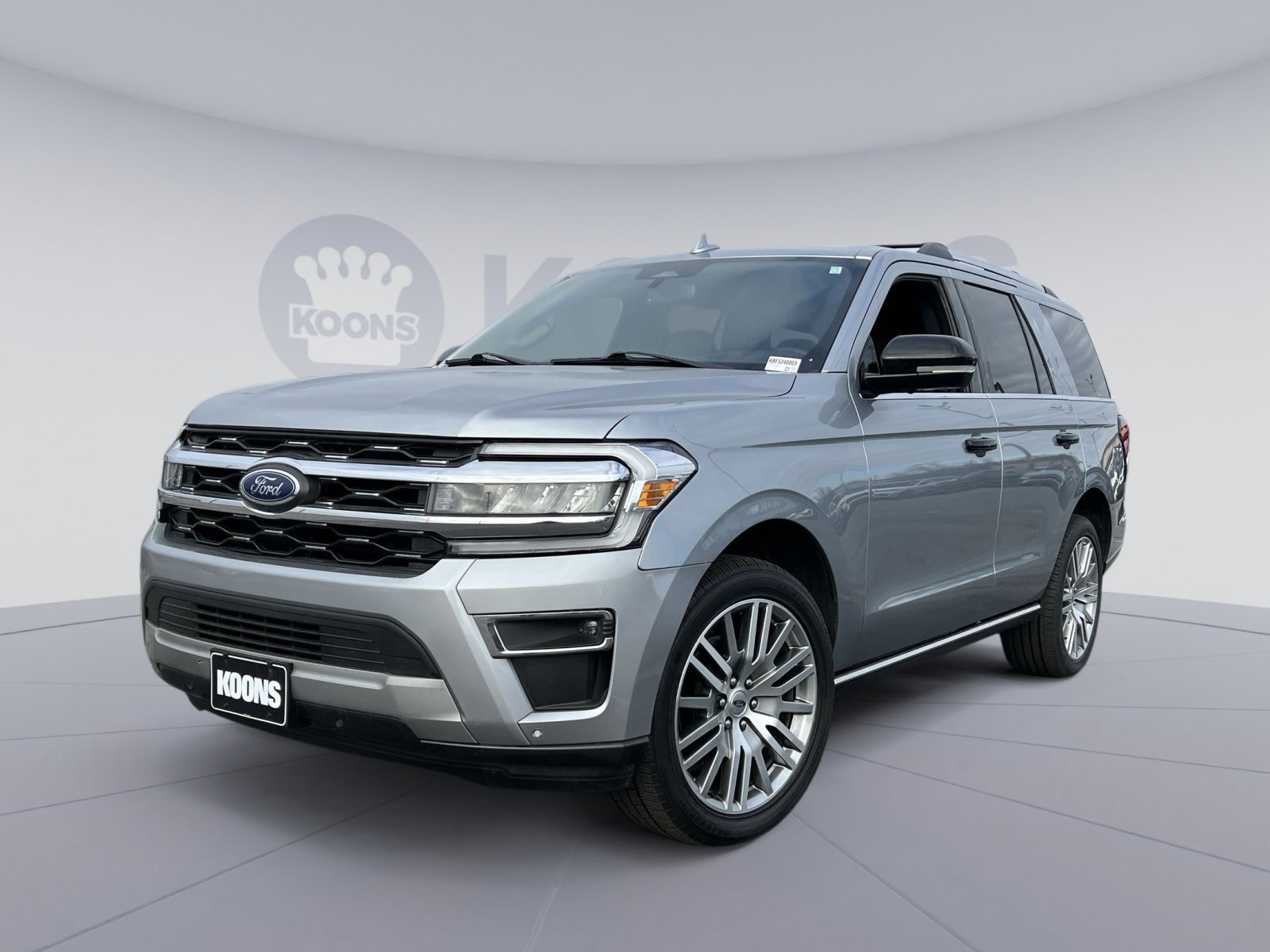 Used 2024 Ford Expedition Limited image 1
