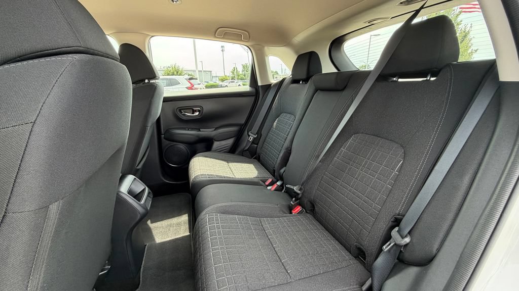 Certified 2024 Honda HR-V LX image 15